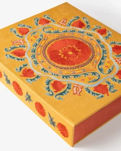 Uzbekistan Living Treasures: Celebration of Craftsmanship (Special Edition)